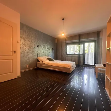 Nest 20