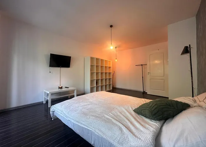 Nest 20 * Bucarest